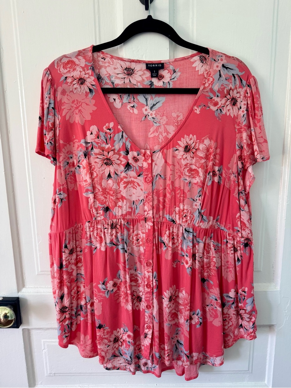 Torrid Coral Pink Floral V-Neck Babydoll Top